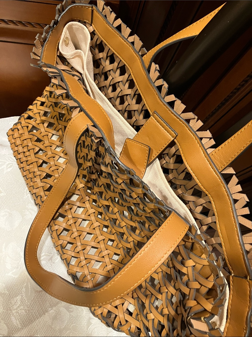 Woven Leather Tote Bag - Tan By Vince Camuto - Picture 4 of 11